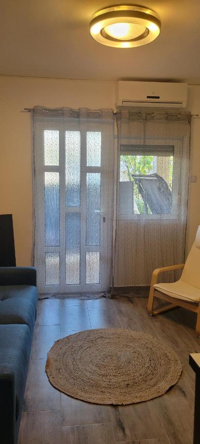 Apartmani Sonia Njivice Exterior photo