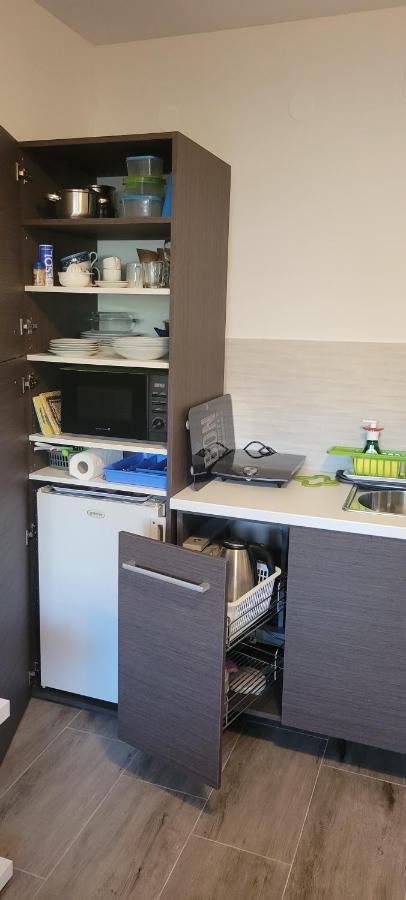 Apartmani Sonia Njivice Exterior photo